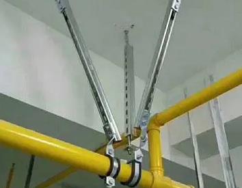 闸阀支撑架的质量要求。价格决定了东昌抗震支撑框架的质量。